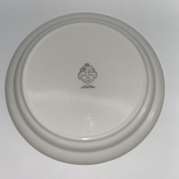 Santa Clara 12” White Glass Round Serving Tray - Picture 8 of 9